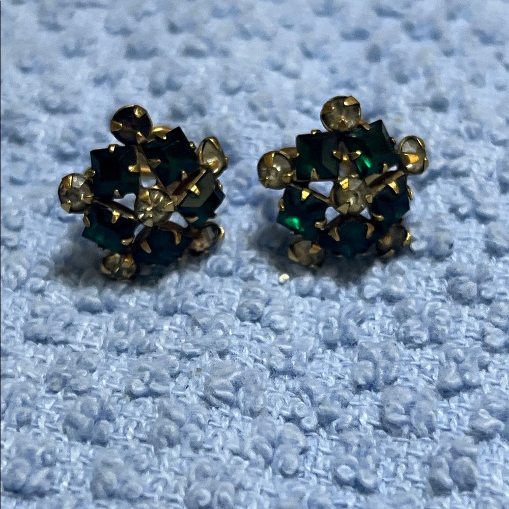 Vintage Art Deco Gold Plate and Emerald‎ Green Screw Back Earrings